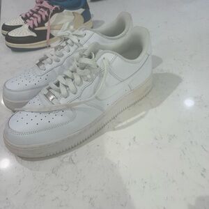 Sleek White men Sneakers